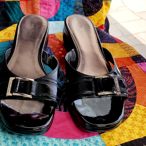 Calvin Klein 11M black Sandal slides - Picture 2 of 5
